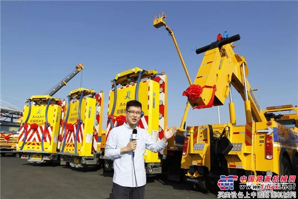 點開(kāi)讓你(nǐ)了(le)解徐工(gōng)随車(chē)自(zì)主研發"神器(qì)”——防撞緩沖車(chē)